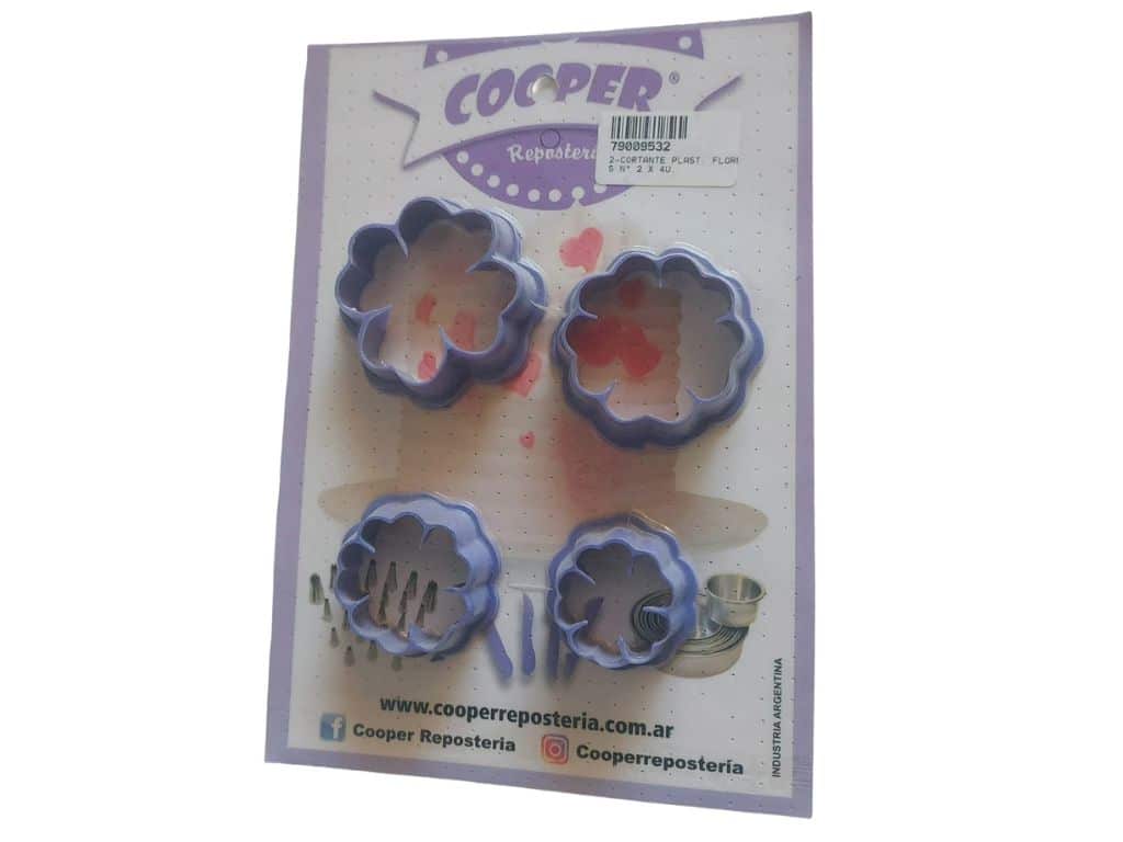 CORTANTE PLASTICO FLORES N° 2 X 4U.