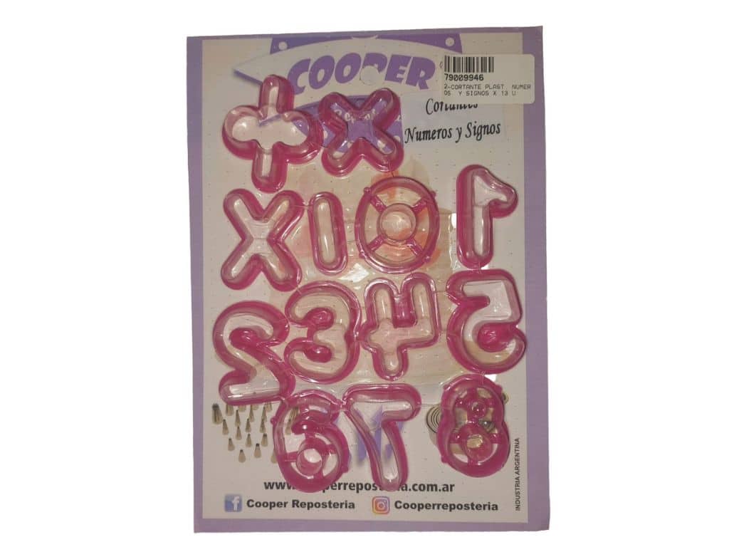 CORTANTE PLASTICO NUMEROS  Y SIGNOS X 13 U